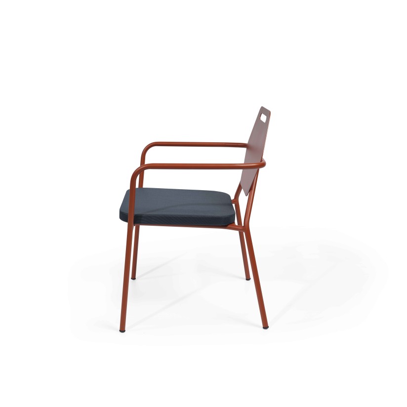 Kamsan Sandalye İnegöl Bursa Mobilya– Sandalye, Masa ve Oturma Grupları Üretimi