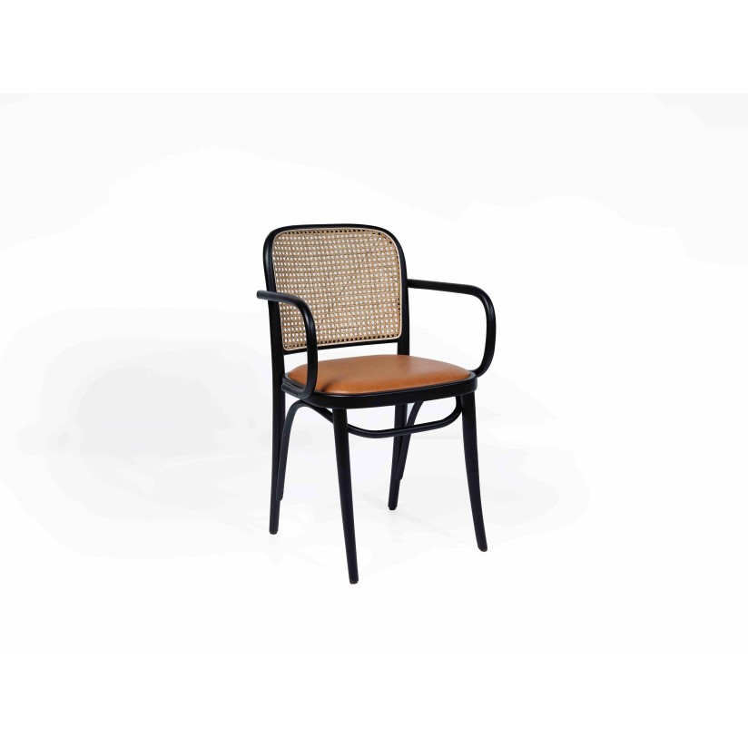 Kamsan Sandalye İnegöl Bursa Mobilya– Sandalye, Masa ve Oturma Grupları Üretimi