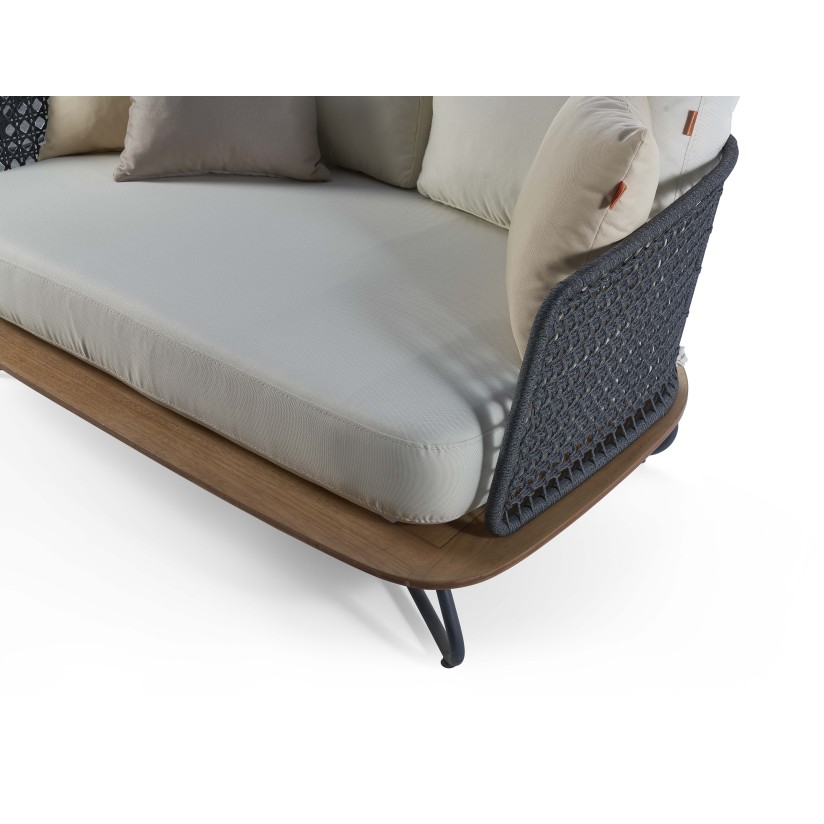 Kamsan Sandalye İnegöl Bursa Mobilya– Sandalye, Masa ve Oturma Grupları Üretimi